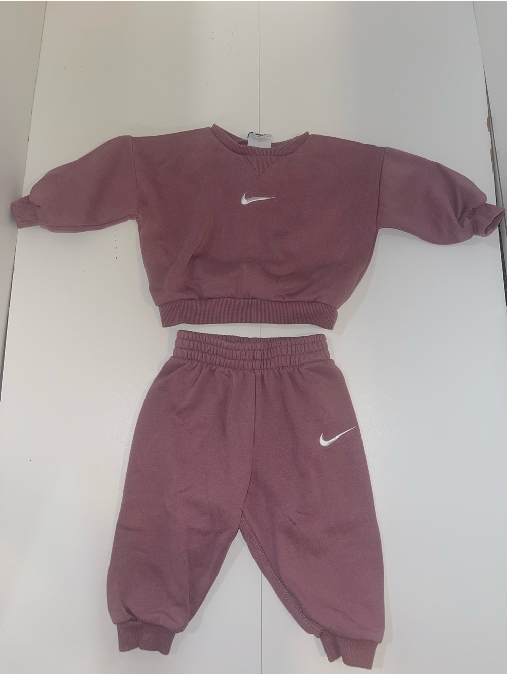 Nike Kids Mauve sweat set